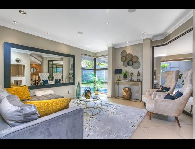 4 BEDROOM CLUSTER FOR SALE IN WOODMEAD